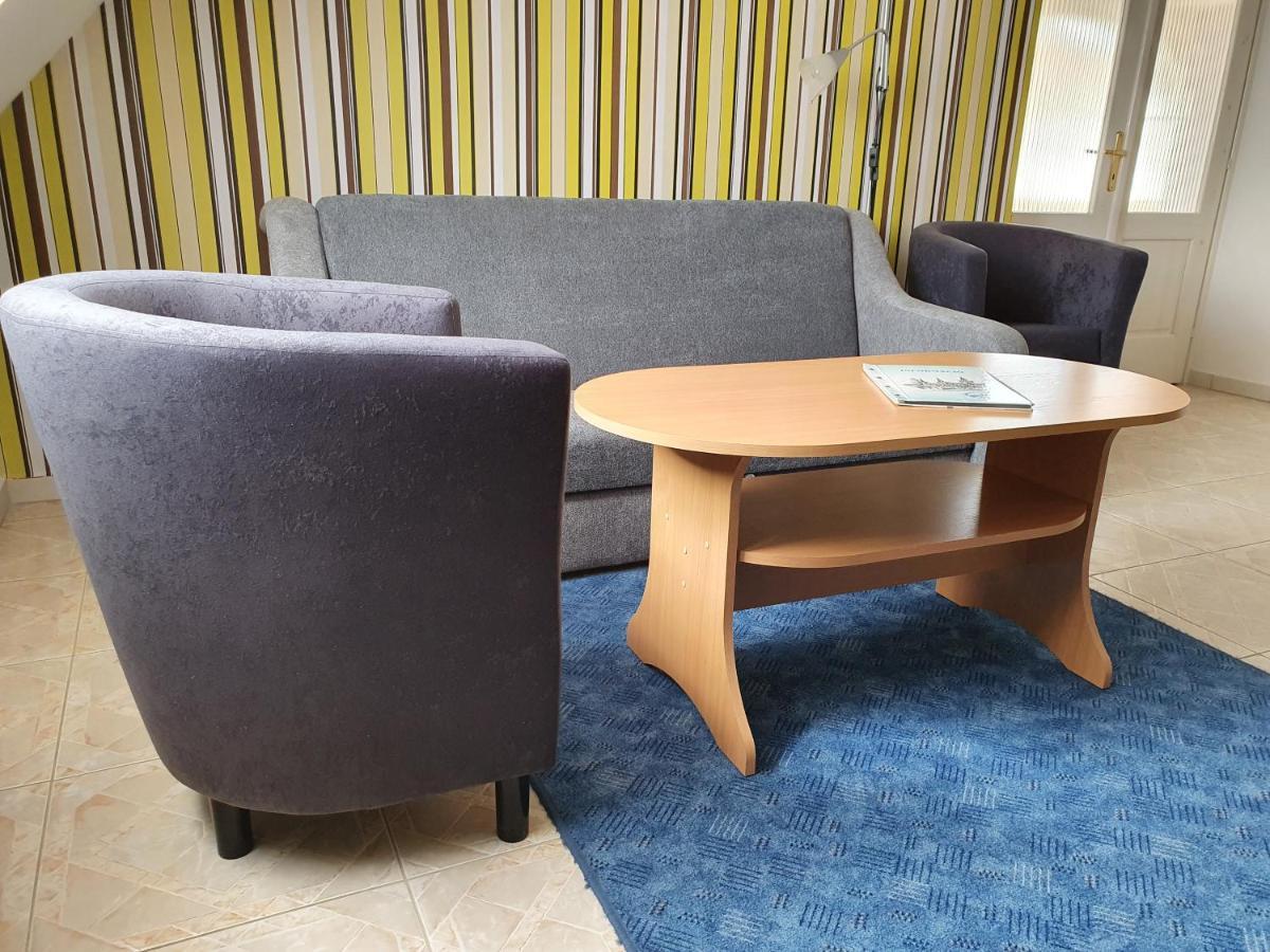 Laguna Apartmanhaz Heviz Ngoại thất bức ảnh