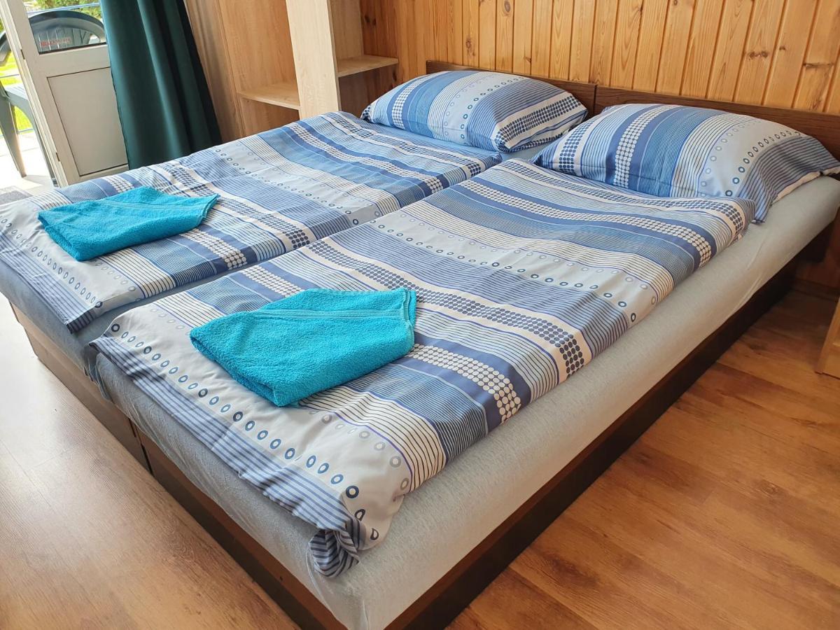 Laguna Apartmanhaz Heviz Ngoại thất bức ảnh