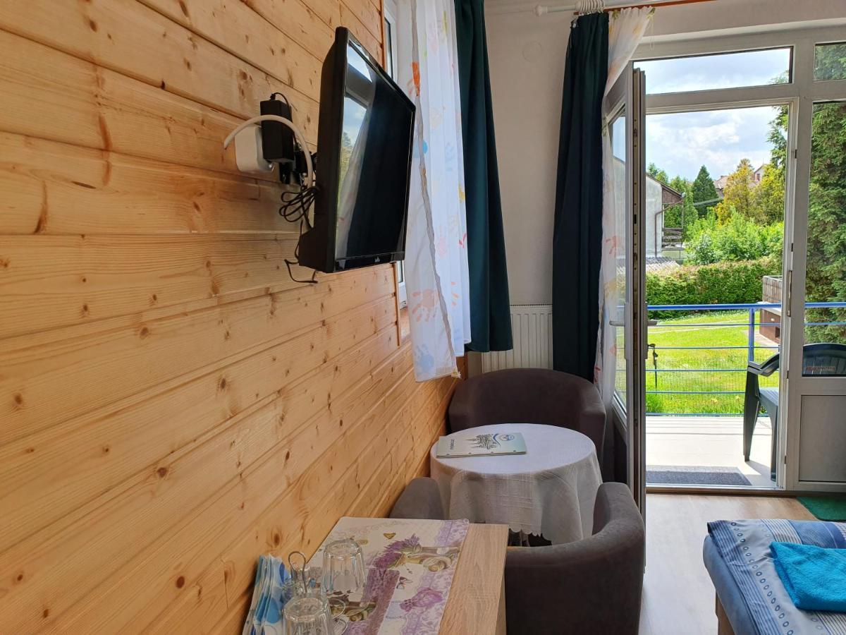 Laguna Apartmanhaz Heviz Ngoại thất bức ảnh