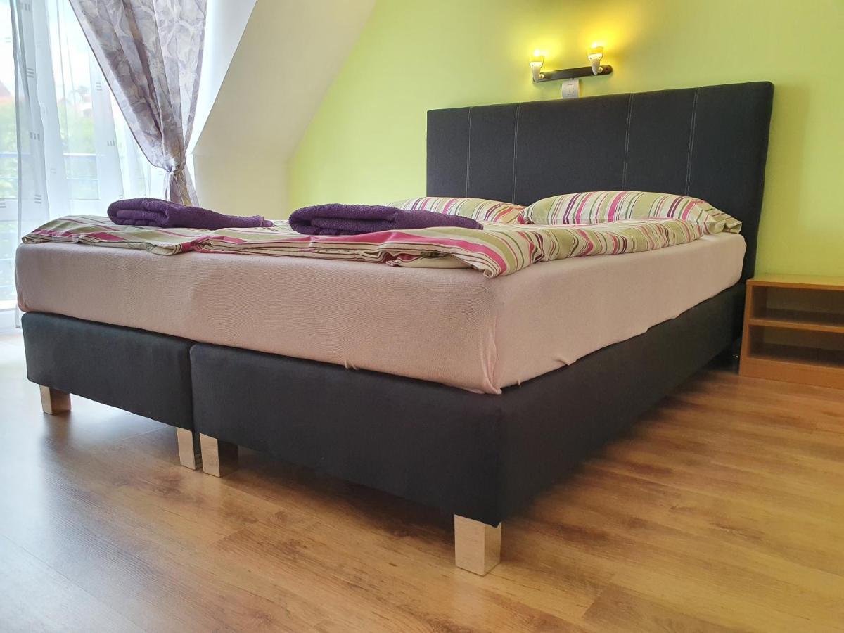 Laguna Apartmanhaz Heviz Ngoại thất bức ảnh
